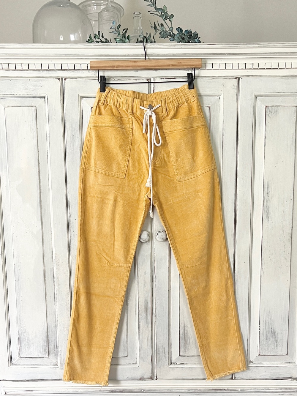 🟠NWT POLAGRAM Drawstring Button-Fly Raw Hem Patch Pocket Corduroys in Mustard